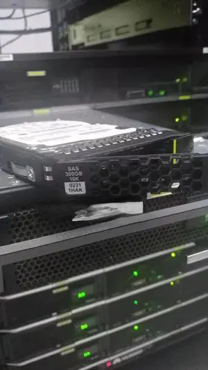 For Huawei 02,311HAK N300S1210W2 hard disk 300GB 10K SAS 12Gb/s 2.5-inch