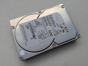 For Seagate ST318406LW 18G/18.2G 10K Ultra3 68 pin SCSI hard disk