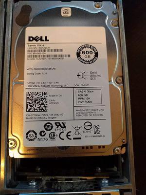 Dell 7T0DW 600GB 10K SAS 2.5 6G ST9600204SS