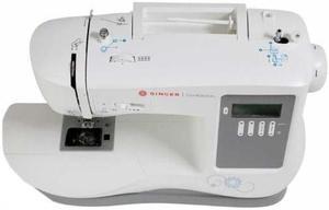 Singer 7640 sewing machine, electric current, white