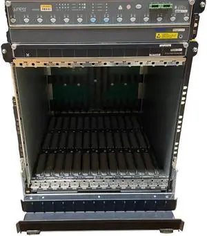 JUNIPER CHAS-BP3-MX960-S-B INTERNET ROUTER + 4x PWR-MX960-4100-DC-S-F PS