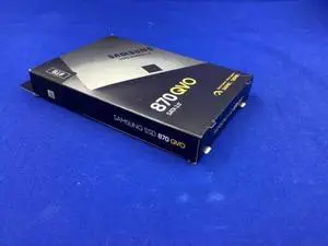 F/S MZ-77Q8T0B/AM Samsung 870 QVO Series 8TB SATA III 2.5" Internal SSD