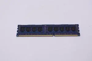 HYNIXHynix Hmt351R7Bfr8A-H9 Hynix 4Gb (1X4Gb) Pc310600 Ddr31333Mhz 1.35V Sdram Registered Ecc Dual Rank Cl9 240Pin Memory Module