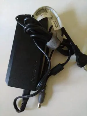 Genuine Original Lenovo 20V 6.75A 135W AC Adapter for Lenovo ThinkPad W510 Series Compatible with P/N: 55Y9317, 55Y9318, 55Y9319, 55Y9320, 55Y9321, 45N0052, 45N0053, 45N0054, 45N0055, 45N0056