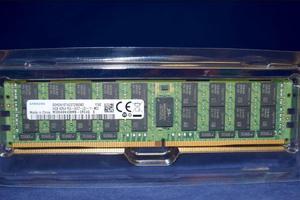 UCS-ML-1X644RV-A - Cisco Compatible 64GB PC4-19200 DDR4-2400Mhz 4Rx4 1.2v ECC LRDIMM