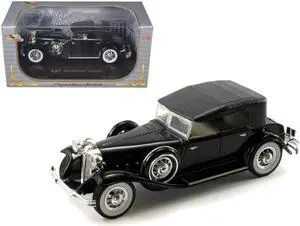 1932 Chrysler Lebaron Black 1/32 Diecast Car Model by Signature Models