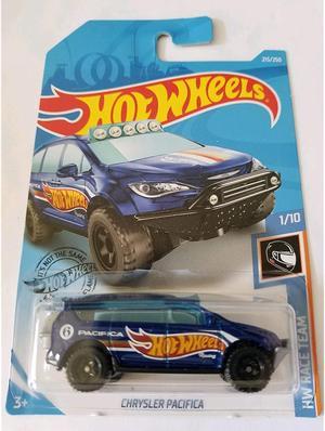 Hot Wheels 2019 Hw Race Team  Chrysler Pacifica Blue 215250