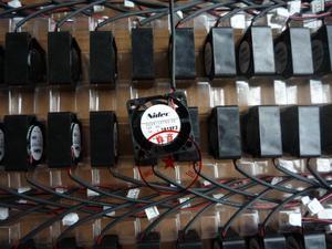 Nidec D02X-12TS4 02 2510 12v 0.4a 2wire Cooling 25MM *25MM*10MM