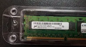 MT18KSF1G72PZ.1G4E1 8GB 1333MHZ MICRON DDR3 RDIMM 1GX72 PC3-10600R-911-C2  1.35V 18 CHIP MEMORY MODULE...