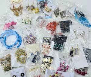 Wholesale Jewelry Lot - 40 Pairs High End Quality Earrings US Seller Fast Ship Wholesale Jewelry Lot - 40 Pairs High End Quality Earrings US Seller Fast Ship