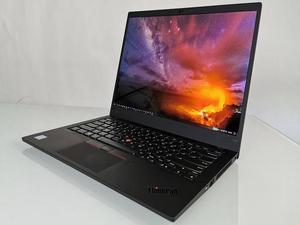 LENOVO X1 Carbon LAPTOP Intel Core i7-6600U 2.60 GHz, 8GB, M.2/512GB SSD, Win 10 Pro