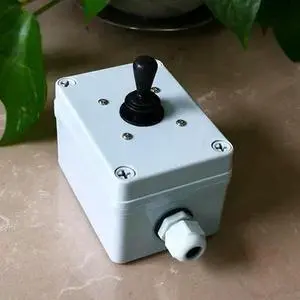 FOR CV4-YQ-04R2G Self-resetting 360-degree Four-way Cross One-word Master Rocker Handle Switch