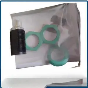 FOR 1PC GLV18-55/73/120 188559 P+F reflector sensor FOR 1PC GLV18-55/73/120 188559 P+F reflector sensor