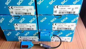 FOR 1pcs Photoelectr Switch WTB4-3P3161 1028097