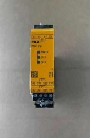 FOR 1pcs 774130 Safety relay PNOZ e1p