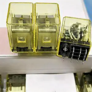 FOR 1PCS RY4S-UD DC24V IDEC Izumi middle relay 14-pin 24VDC FOR 1PCS RY4S-UD DC24V IDEC Izumi middle relay 14-pin 24VDC