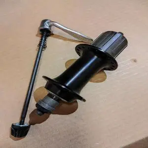 FOR 1 set for FH-RM30 Bicycle V-Brake Rear Hub 32/36 Holes with Quick Release, 135MM, Supports 7/8/9/10-Speed Freewheel FOR 1 set for FH-RM30 Bicycle V-Brake Rear Hub 32/36 Holes with Quick Release, 135MM, Supports 7/8/9/10-Speed Freewheel