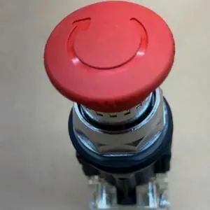 FOR 1PCS XB4BS8444 XB4BS8445 XB4BS542 XB4BS544 XB4BS545 EMERGENCY STOP FOR 1PCS XB4BS8444 XB4BS8445 XB4BS542 XB4BS544 XB4BS545 EMERGENCY STOP