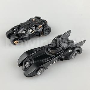 1:64 Scale Takara Tomy Tomica #146 1989 Batmobile & #148 4th 2008 Batmobile Two Cars Diecast Set Collection (2012 Edition Product)
