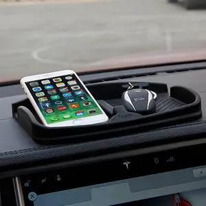 AntiSlip Car Dash Grip Pad for Cell Phone Keychains Sun GlassesStand for Navigation Cell Phone Black