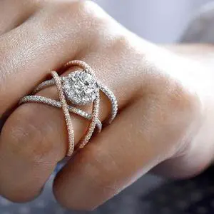 Rose Gold-plated Color Separation Ring Creative Cross Zircon Engagement Ring (6)