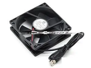 Original KELKO PELKO MOTORS 9 cm double ball bearing 9025 5V USB fan R9225H05BPLB1 cooler Original KELKO PELKO MOTORS 9 cm double ball bearing 9025 5V USB fan R9225H05BPLB1 cooler