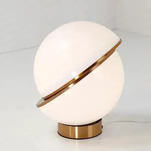 Fashion design white Round ball table lamps bedroom bedside lamp modern living room desk lamp hotel Decor lamps