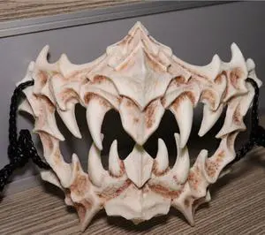 Japanese cross-border writer Kurado Miwa Two-dimensional dress up Dragon God Tiger Yasha Tengu resin mask Halloween masquerade horror funny