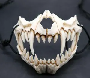 Japanese cross-border writer Kurado Miwa Two-dimensional dress up Dragon God Tiger Yasha Tengu resin mask Halloween masquerade horror funny