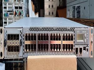 Juniper EX4550 Switch, 2x AC PSU, 32x RJ45 1G/10Gb + EX4550-EM-8X SFP + 2X QSFP.