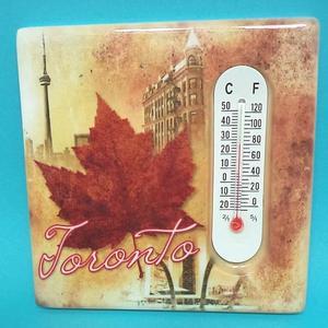 01041 - TORONTO SOUVENIR THERMOMETER 3X3