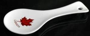 00120 - CANADA SOUVENIR SPOON REST-MAPLE LEAF 10IN