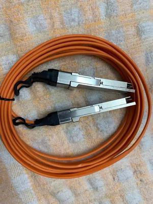 FCBG410QB1C03 Quadwire 40Gb/s QSFP 3M Parallel Active Optical Cable for Finisar QSFP+ CAR A2