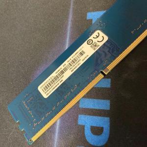 Ramaxel 4GB (1 x 4GB) UDIMM (DDR4-2666) RMUA5120ME86H9F-2666