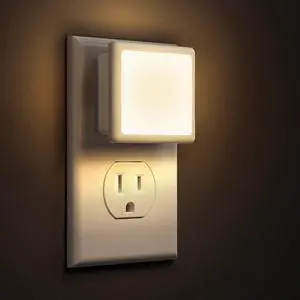 Night Lights Plug into Wall 2-Pack 0.3W Plug in Night Light Dusk to Dawn 3000K Soft White Bright Nightlight Auto-On/Off for Adults Kids Room Bedroom Bathroom Hallway Kitchen Non-Dim