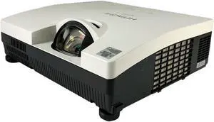 Hitachi CP-D31N 3LCD Projector Short-Throw HD 1080i Conference Room 3000 ANSI bundle