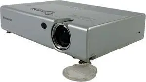 Panasonic PT-LB20SU 3LCD Projector Portable 1080i HDMI w/Adapter bundle