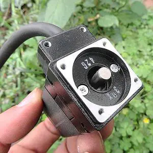 28 Stepping Motor, 2 Phase 4 Wires, 1.8 Degree, Output Shaft Diameter 5mm, 5 Ohms 1.5A Micro Stepper Motor Driver for DIY Models