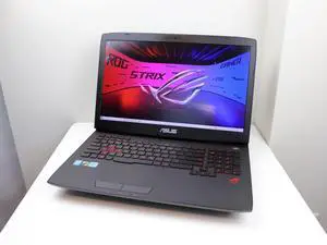 ASUS ROG - 17.3" NVIDIA GeForce GTX 860M - Intel Core i7-4710HQ - 16GB Memory - 512 GB SSD - Windows 11 64-Bit Gaming Laptop - G751J