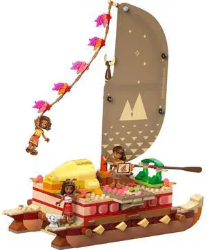 international version Disney Series 43270 Moana's Adventure Canoe Number of parts 529 Suitable for age 6+ toy building blocks