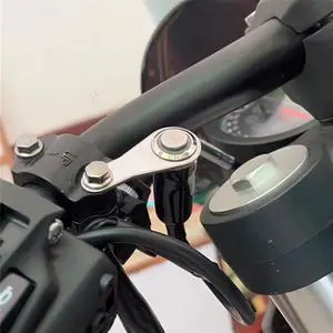 Yassdwbn 8V -16V Motorcycle Battery Disconnect Cut Off Isolator Master Switches Button