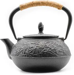 Traditional Japanese Cast Iron Tetsubin Stovetop Teakettle Traditional Japanese Cast Iron Tetsubin Stovetop Teakettle