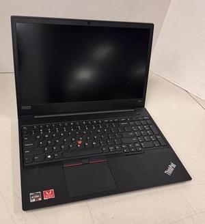 Lenovo ThinkPad E585 - 15.6" Ryzen 5 2500U 2GHz 16 GB RAM 256 GB SSD WIn 10 Pro