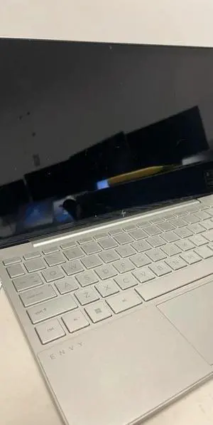 HP ENVY 13-ba1075nr - 13.3" FHD Touch Laptop Intel Core i5-1135G7 2.4GHz 8GB RAM 256GB SSD Intel Iris Xe Graphics - Windows 11 Home