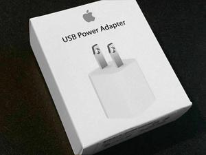 Apple 5w USB Power Adapter  |  Retail |