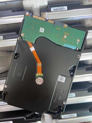 HUS726060ALE614 6T SATA