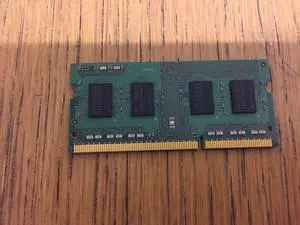 For 2G 2GB 1RX8 PC3-12800S-11-10 M471B5773CHS-CK0 notebook memory