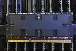 For 8GB 2RX8PC3L-12800S-11-11-F3 DDR3L 1600 8G notebook memory black bar