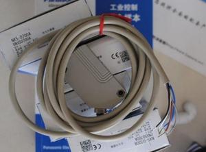 Photoelectric sensor NX5-D700A AC and DC universal