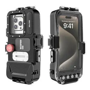 High-qualty divingsurf phone case with undenwater 30-meter protection for Samsung and Apple phones.Equipped with waterproof buttons for
photography and videography.